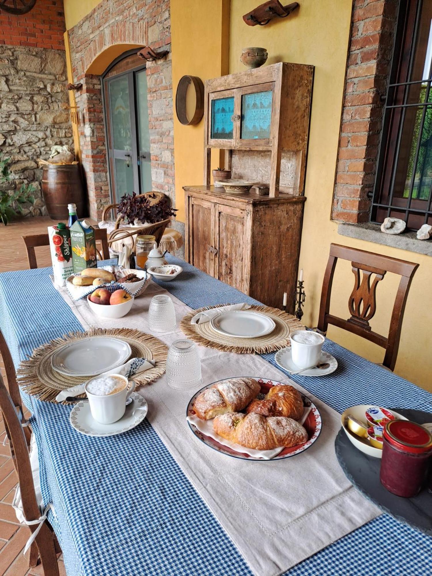 B&B Al Castello Casale Litta ภายนอก รูปภาพ