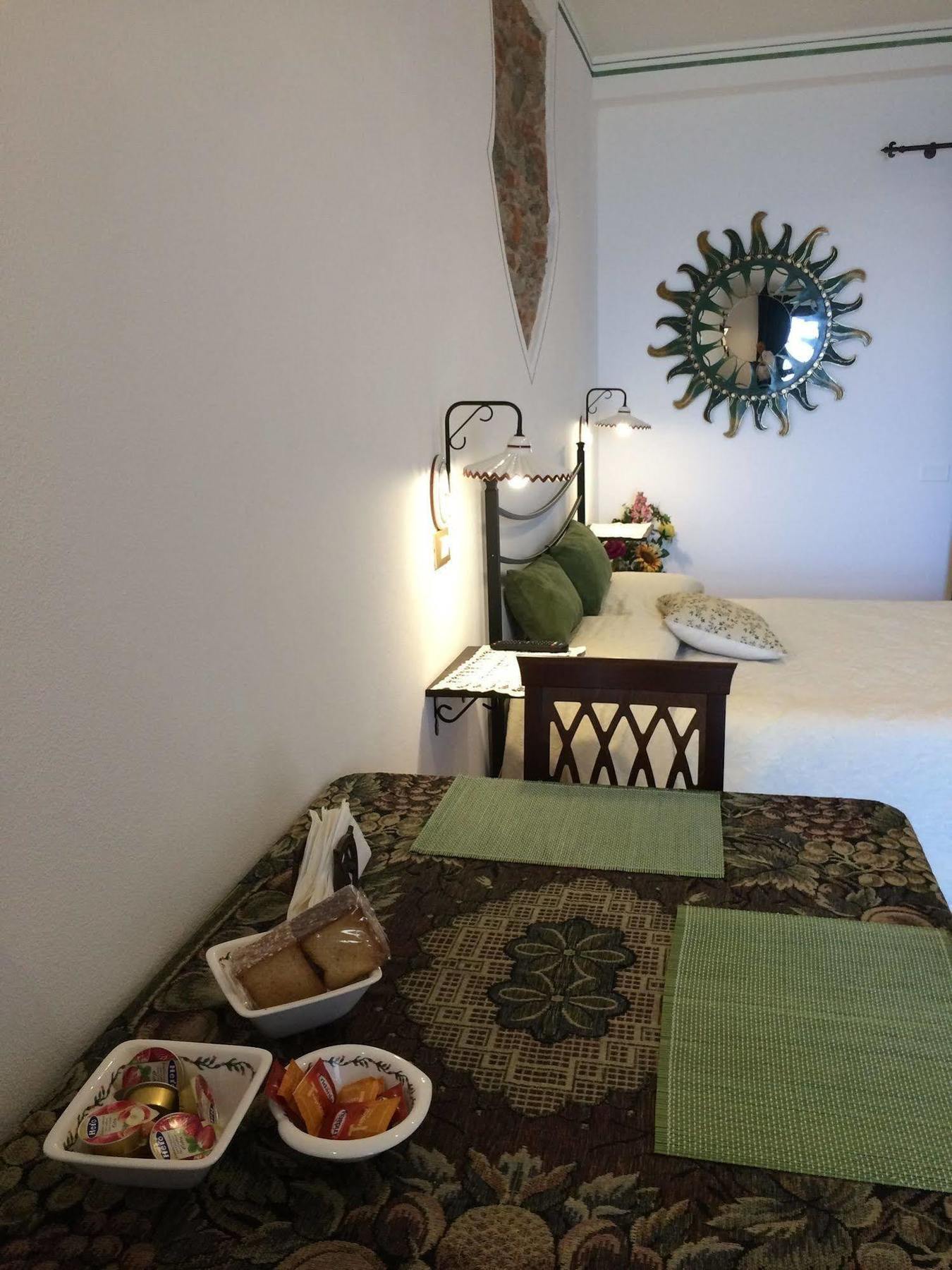 B&B Al Castello Casale Litta ภายนอก รูปภาพ