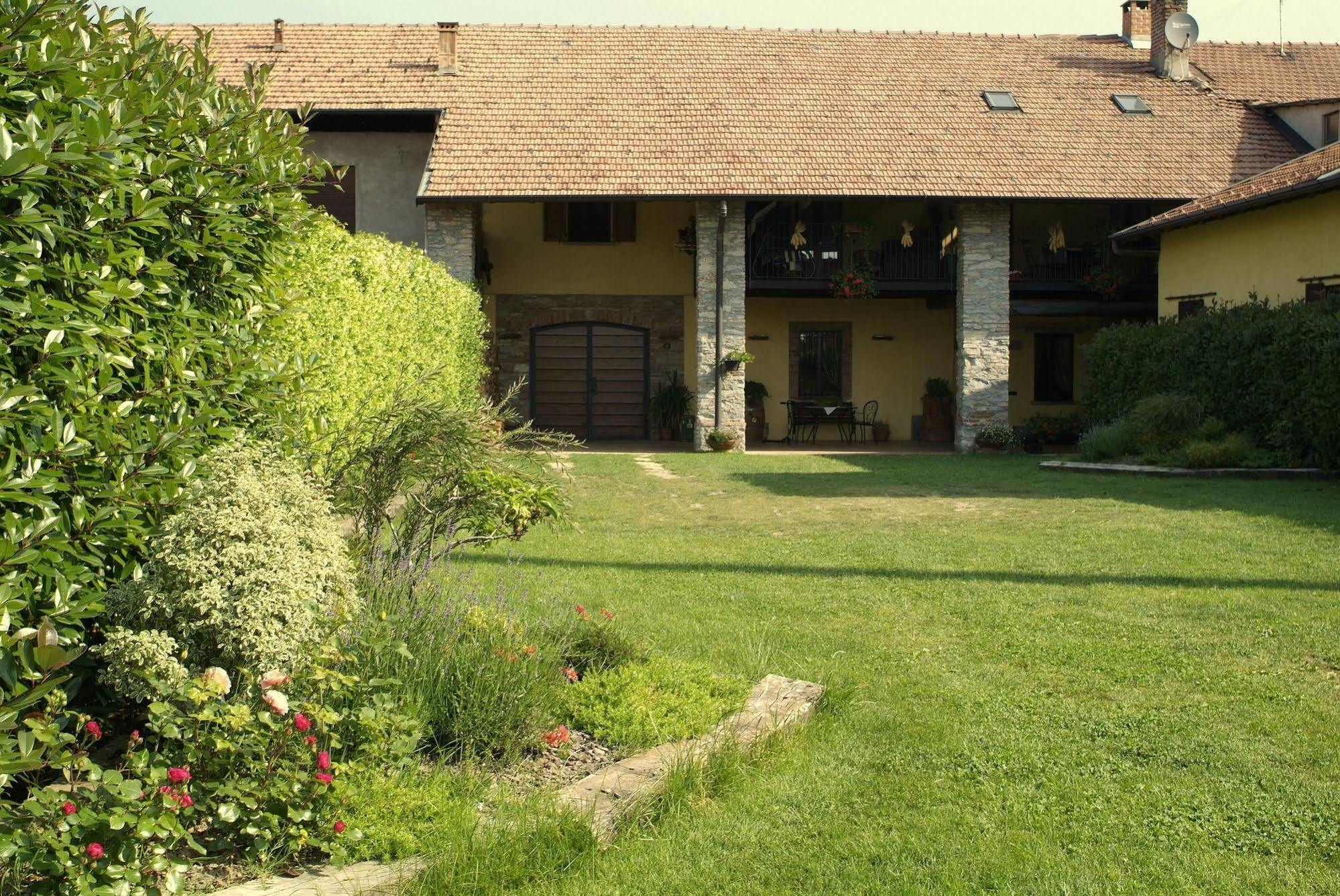 B&B Al Castello Casale Litta ภายนอก รูปภาพ